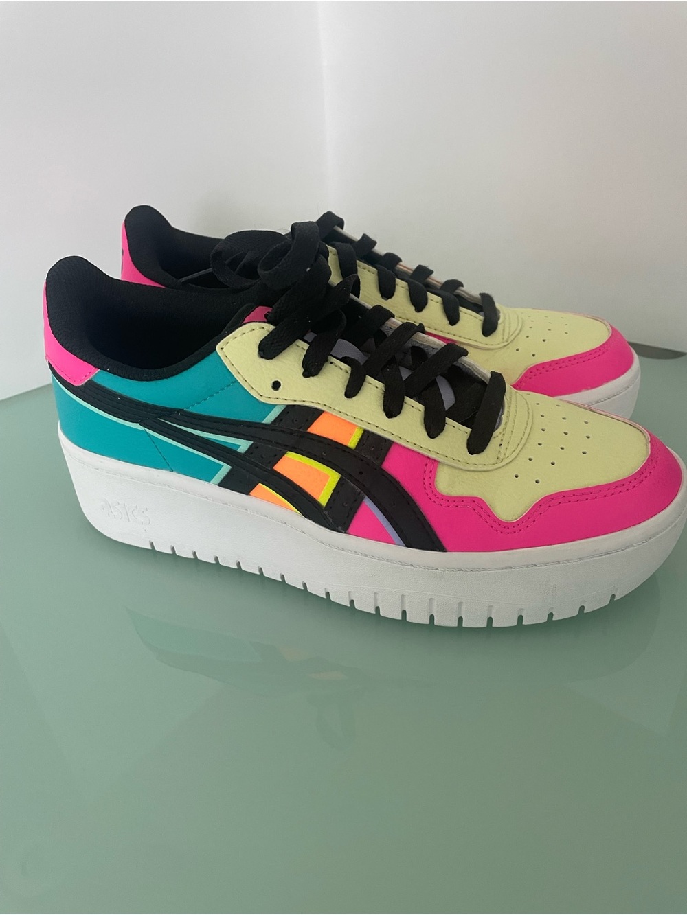 Asics Japan S PF Womens Platform Athletic Sneakers in Huddle Yellow Size 7 Shoes - Picture 2 of 16